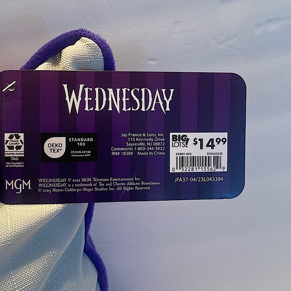 NEW WEDNESDAY MGM TELEVISION NO HUG ZONE SUPER SOFT PILLOW - Picture 10 of 10